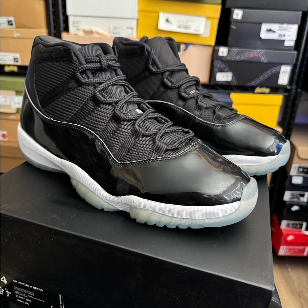 Air Jordan 11 XI Retro Space Jam 2016 - Picture 10 of 15